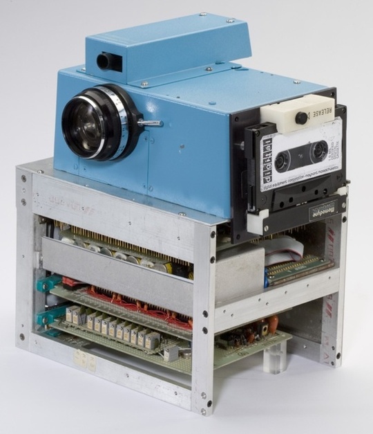 The First Digital Camera, from 1975